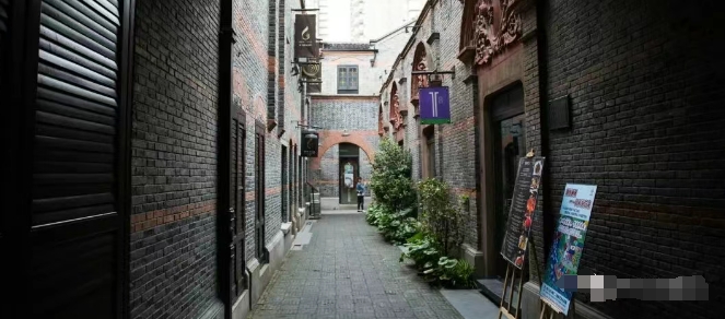 上海黃浦區(qū)出售獨(dú)棟：威海路鬧中取靜老洋房，身份之選用途多元